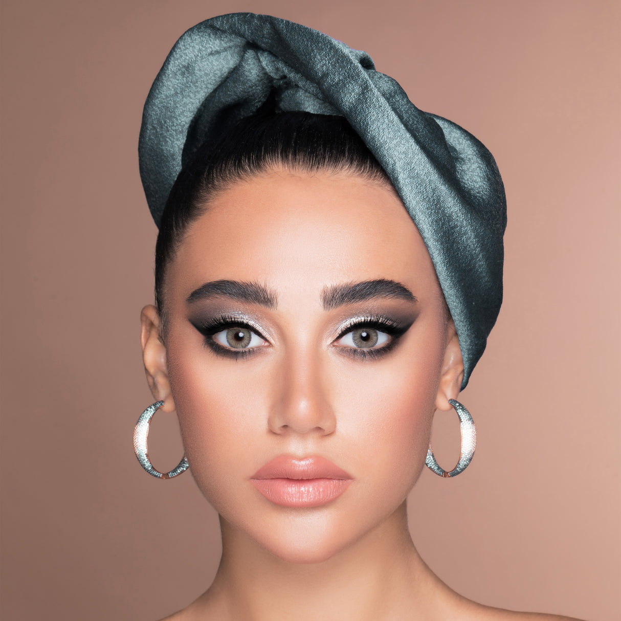 Lentilles de contact Flora - Collection mensuelle toutes couleurs